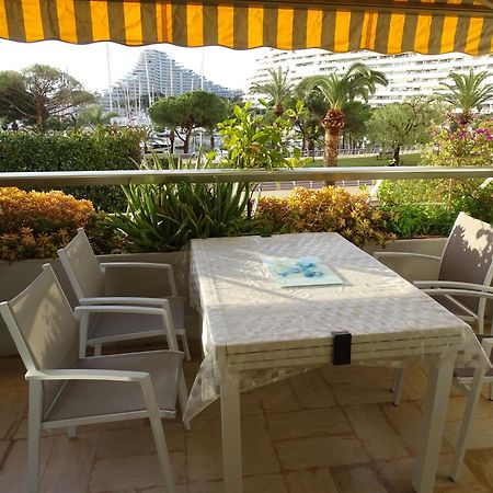 Appartement Bord De Mer Marina Baie Des Anges Villeneuve-Loubet Exteriör bild